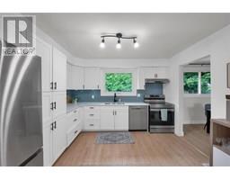35 Peterborough DRIVE - 9