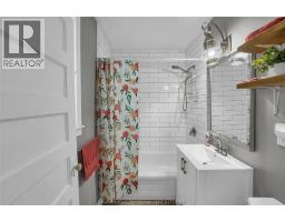 98 MCGUIGAN AVENUE - 32