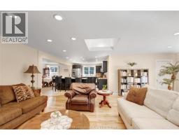 104 GREGORY DRIVE East - 16