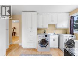 104 GREGORY DRIVE East - 29