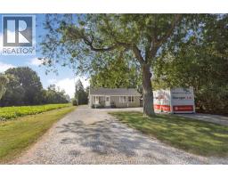 104 GREGORY DRIVE East - 3