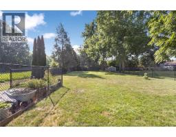 104 GREGORY DRIVE East - 34