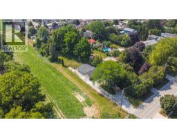 104 GREGORY DRIVE East - 39