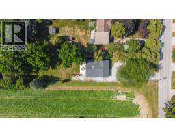 104 GREGORY DRIVE East - 5