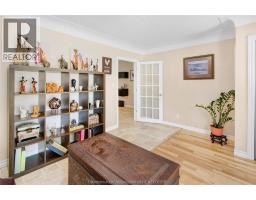 104 GREGORY DRIVE East - 7