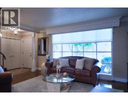 94 Wyandott STREET - 10