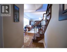 94 Wyandott STREET - 23