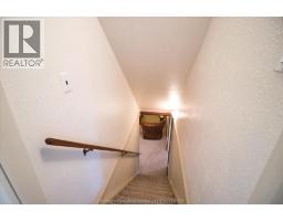 94 Wyandott STREET - 36