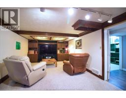 94 Wyandott STREET - 38