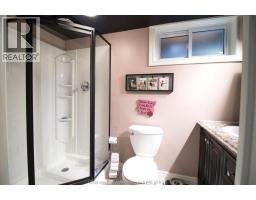 94 Wyandott STREET - 41