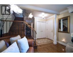 94 Wyandott STREET - 8