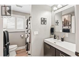 23 Sutton COURT - 16