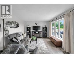 473 Elm STREET East - 16