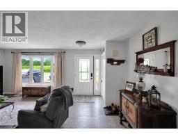 473 Elm STREET East - 17