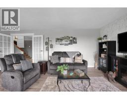 473 Elm STREET East - 19