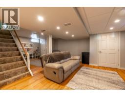 49 Ellis STREET - 28