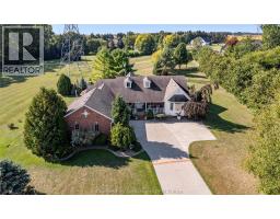21640 Pinehurst CRESCENT - 1