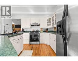 21640 Pinehurst CRESCENT - 11