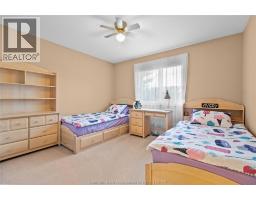 21640 Pinehurst CRESCENT - 19