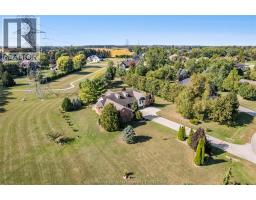 21640 Pinehurst CRESCENT - 38