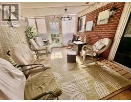 60 COPPERFIELD CRESCENT - 20