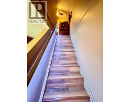60 COPPERFIELD CRESCENT - 8