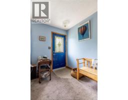 8 Marion AVENUE - 4