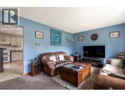 8 Marion AVENUE - 7
