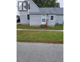 220 QUEEN STREET - 8