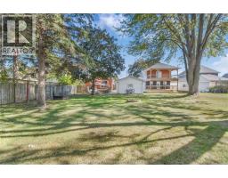 61 UNIVERSITY AVENUE - 39
