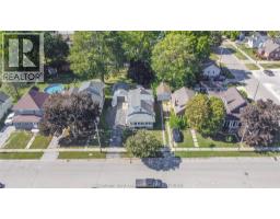 61 UNIVERSITY AVENUE - 42