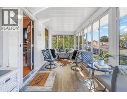 61 UNIVERSITY AVENUE - 7