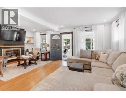 61 UNIVERSITY AVENUE - 8