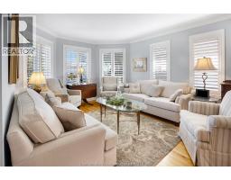 39 WINDFIELD CRESCENT - 17