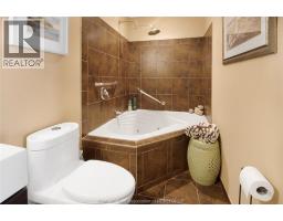 39 WINDFIELD CRESCENT - 20