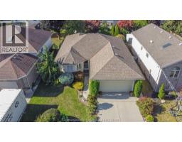 39 WINDFIELD CRESCENT - 3