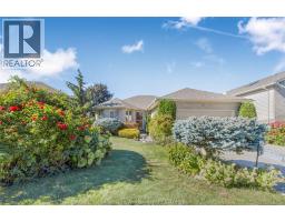 39 WINDFIELD CRESCENT - 42