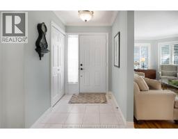 39 WINDFIELD CRESCENT - 7