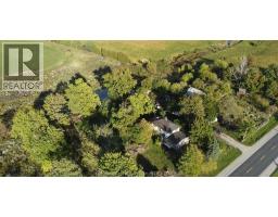 9560 Iona ROAD - 3