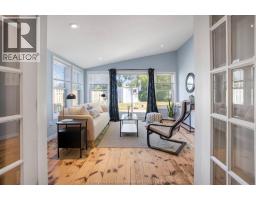 89 Berry STREET - 12
