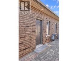 41 Veranda COURT - 10