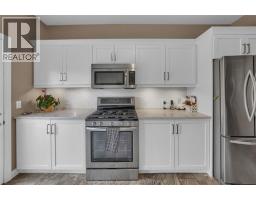 41 Veranda COURT - 25