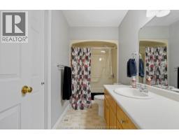 135 Garden Path - 14