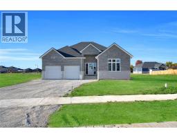 172 Rosewood CRESCENT - 1