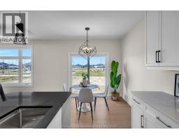 172 Rosewood CRESCENT - 10