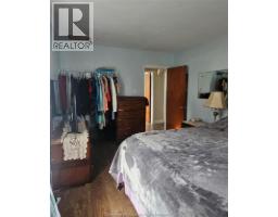 250 Woods STREET - 23