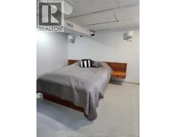 250 Woods STREET - 29