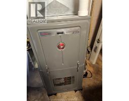 250 Woods STREET - 33