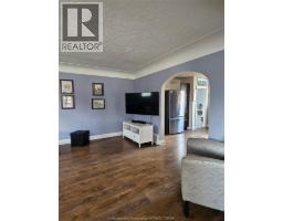 250 Woods STREET - 7