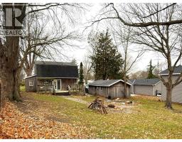 21 Albert AVENUE - 14